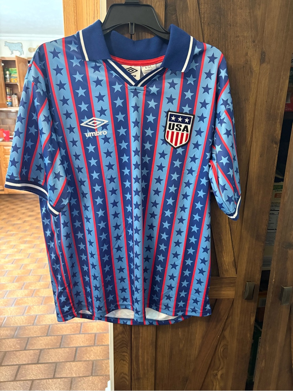 Umbro Kids USA Star-Stripe Soccer Jersey - Blue & Red 14-16